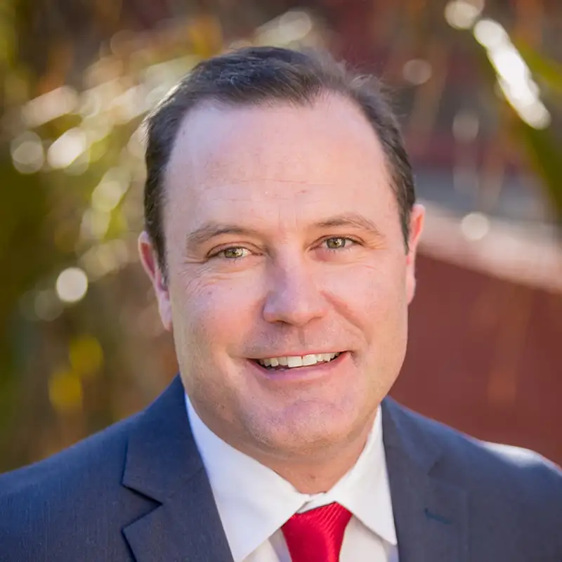 Nathan Miller Headshot